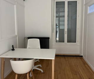 Bureau privé 11 m² 1 poste Coworking Rue de Créqui Lyon 69003 - photo 2